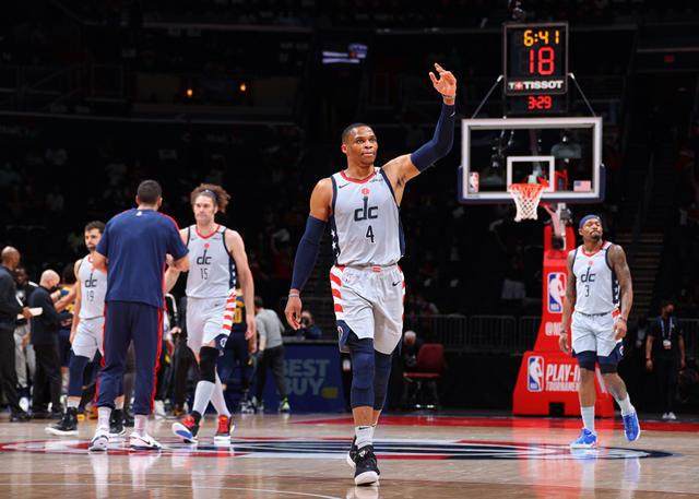 乐鱼体育-及时反弹助球队晋级！韦少将携比尔挑战东部第一