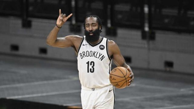 乐鱼体育-重走詹姆斯之路？火箭相信哈登夺冠后会重返休斯敦