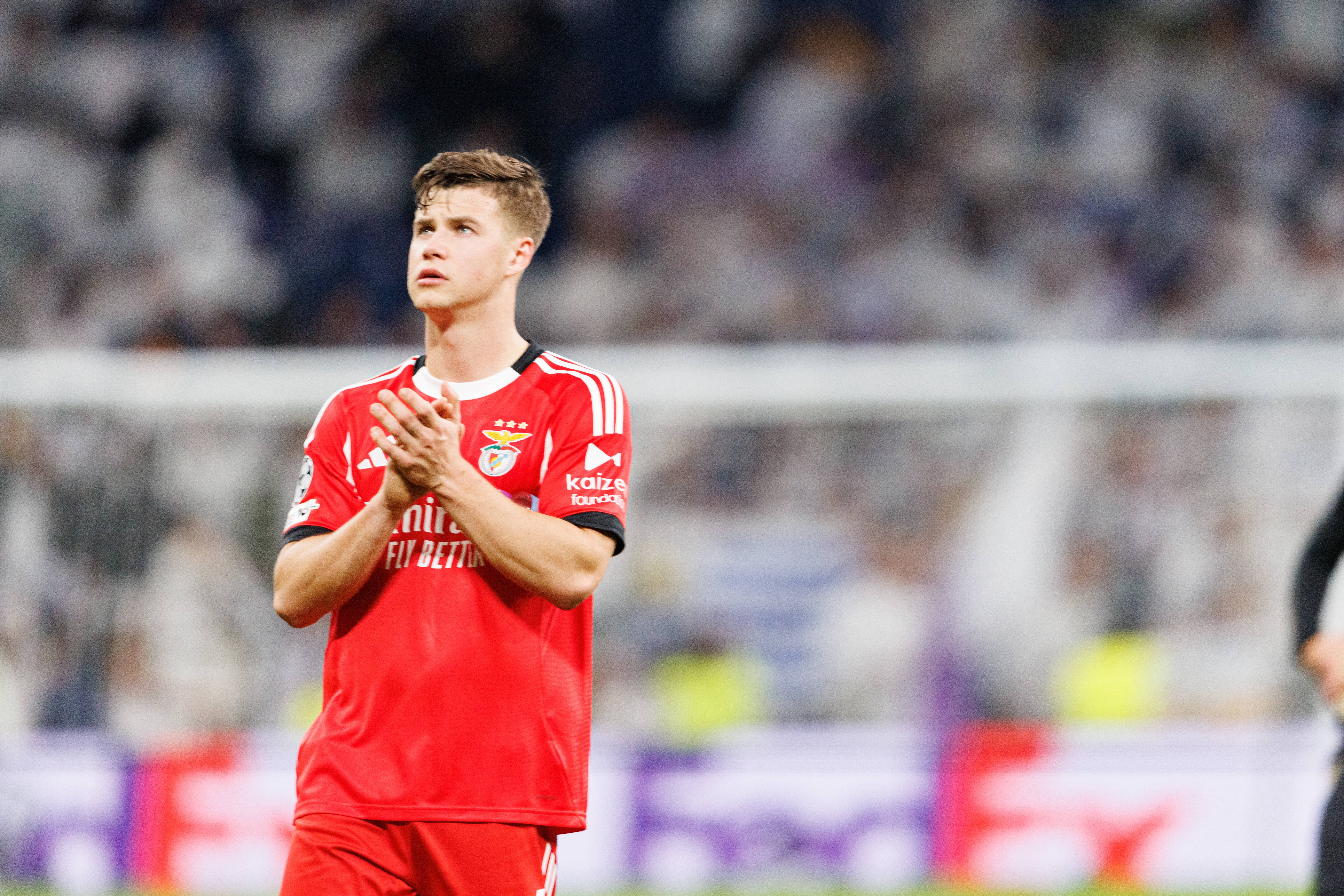 葡媒：曼联球探多次考察本菲卡左后卫达尔，考虑夏窗报价